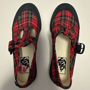 NWOB Vans T-Strap Mary Janes Sneakers-Red/Black Tartan Plaid-Womens size 5.5